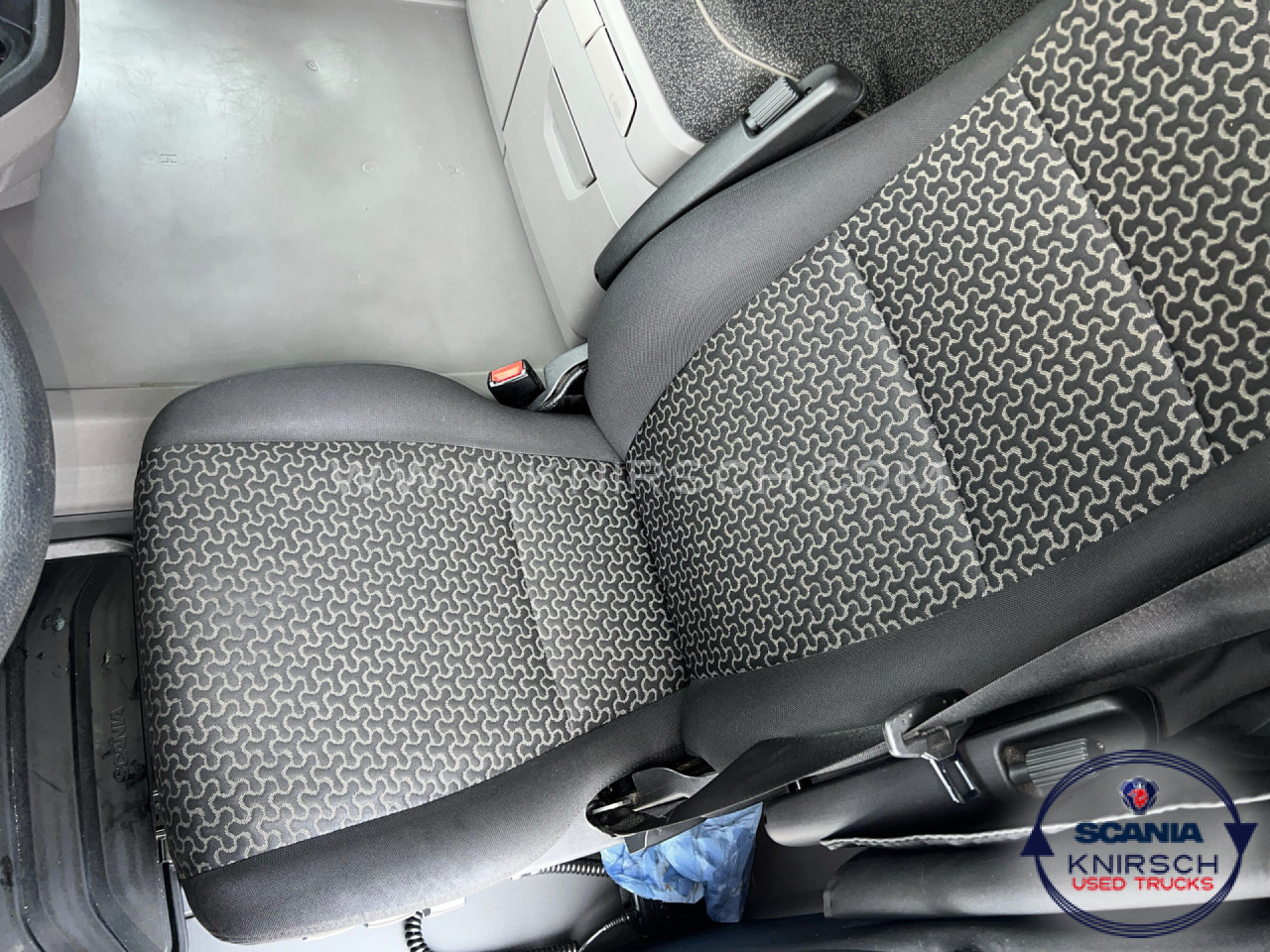 SCANIA R500A4X2NA PTO ADR FL - Nyergesvontató: 4 kép. SCANIA R500A4X2NA PTO ADR FL - Nyergesvontató: 4 kép.