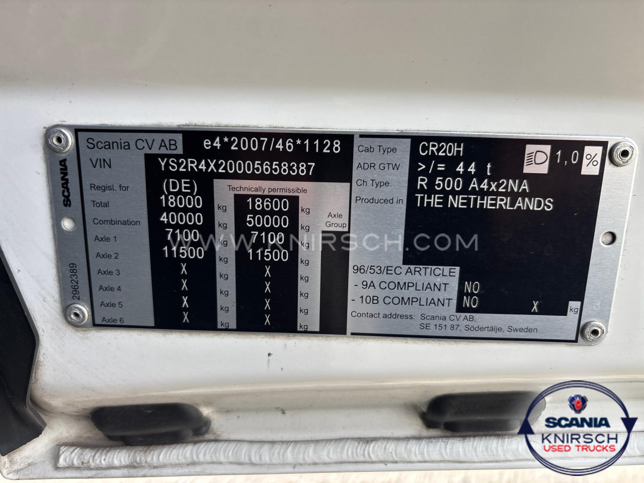 SCANIA R500A4x2NA / ADR FL / PTO / 1000 L Tank - Nyergesvontató: 5 kép. SCANIA R500A4x2NA / ADR FL / PTO / 1000 L Tank - Nyergesvontató: 5 kép.