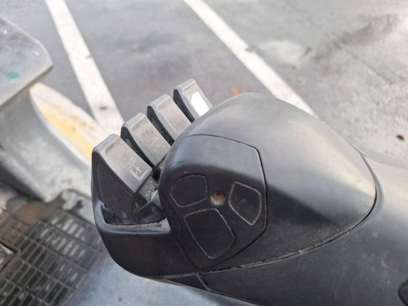 Gázüzemű targonca Caterpillar GP30NT: 14 kép. Gázüzemű targonca Caterpillar GP30NT: 14 kép.