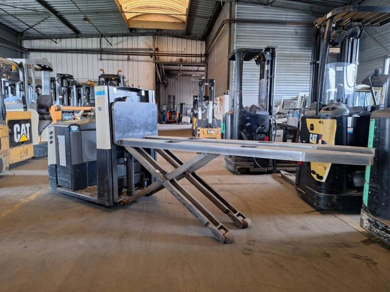 Komissiózó targoncá Crown GPC3055-2.0: 12 kép.