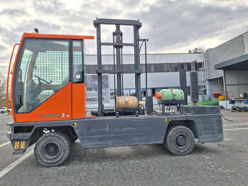 Hubtex S35 G - Oldalrakodó targoncá: 4 kép. Hubtex S35 G - Oldalrakodó targoncá: 4 kép.