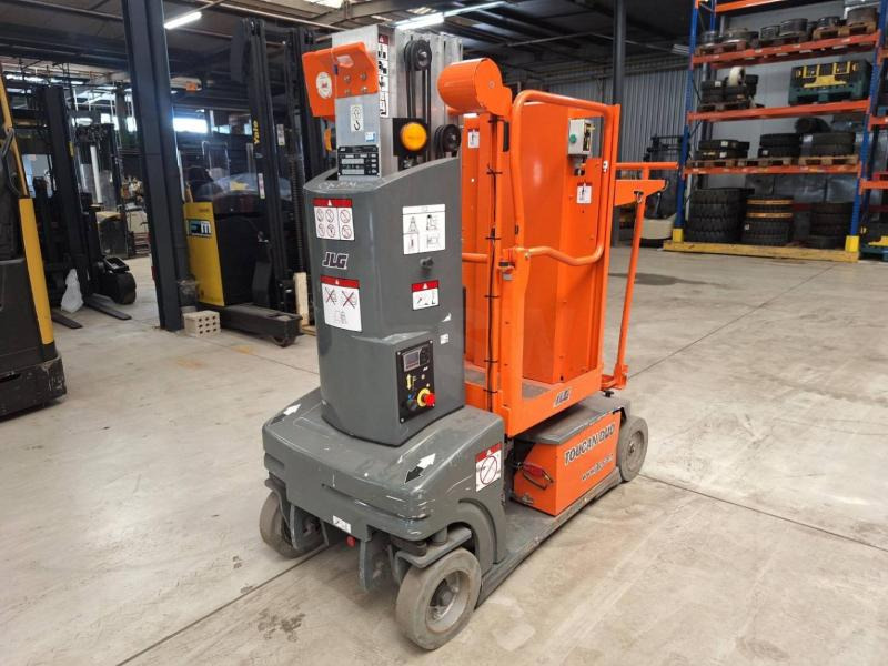 JLG Toucan Duo - Oszlopos személyemelő: 1 kép. JLG Toucan Duo - Oszlopos személyemelő: 1 kép.