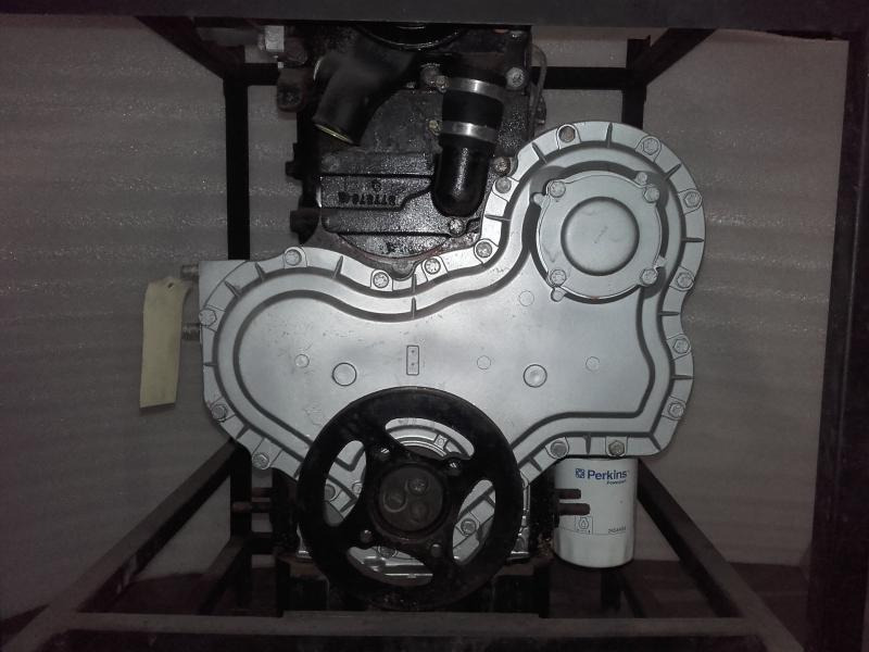 Perkins 42482 - Motor: 2 kép. Perkins 42482 - Motor: 2 kép.