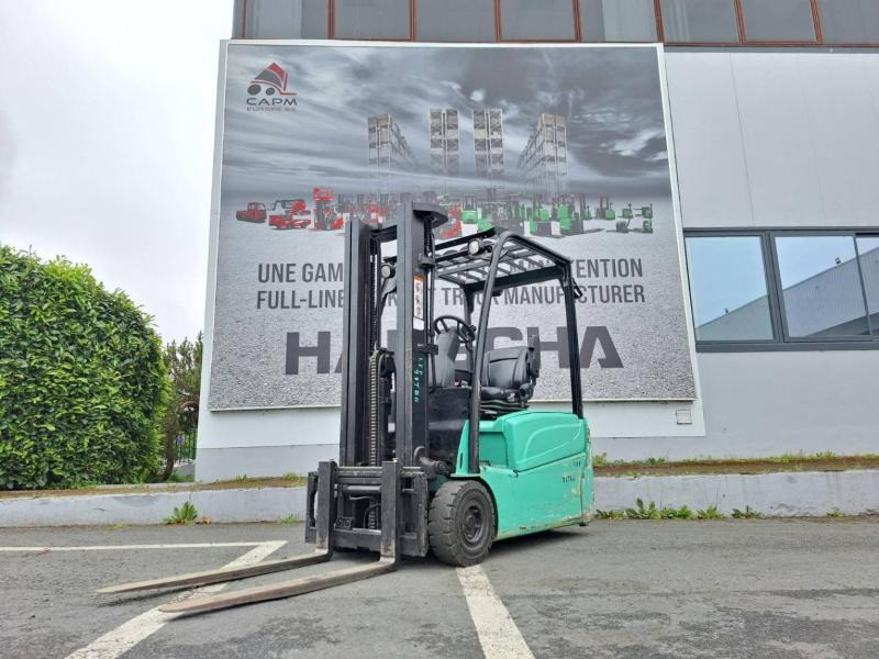 Yale ERP16VT - Elektromos targonca: 1 kép. Yale ERP16VT - Elektromos targonca: 1 kép.