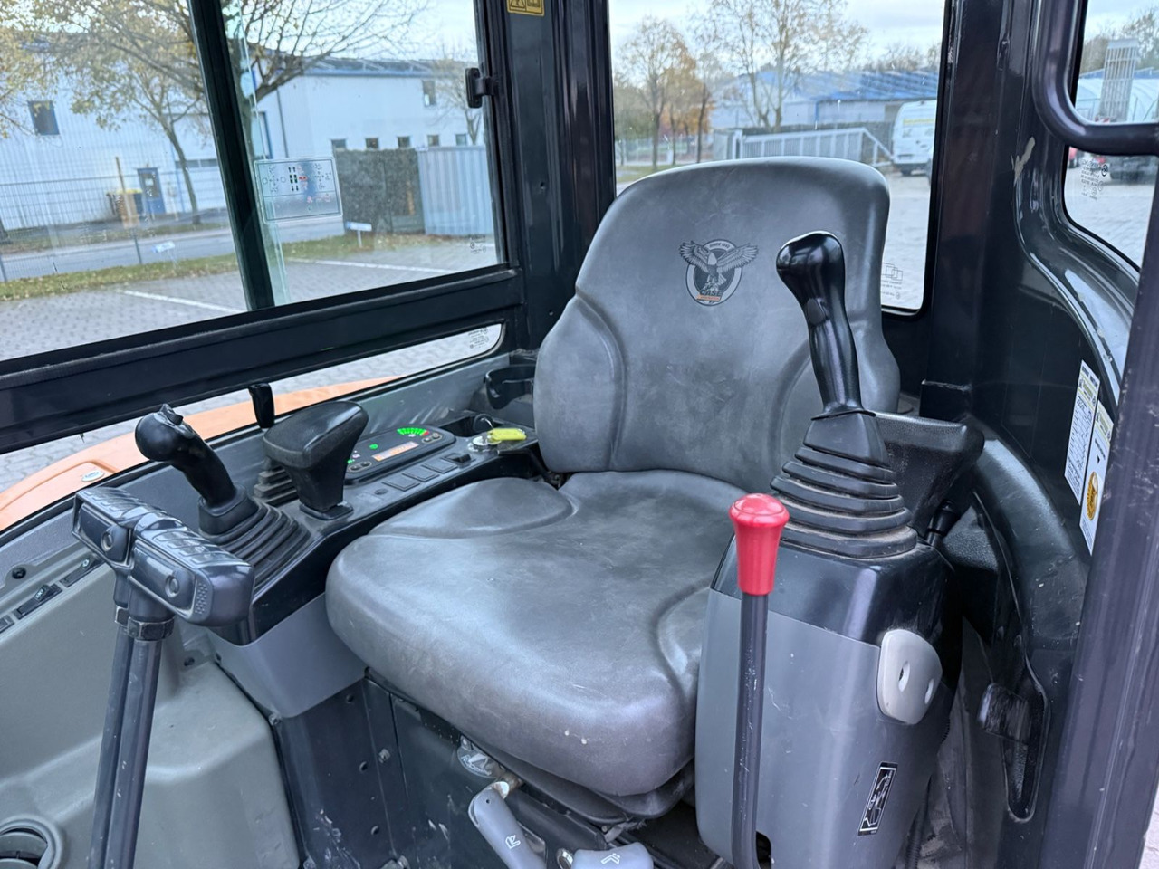 Minikotró Case CX 26 C, Bj 19, 1975 BH, Tilt MS03, GL: 8 kép.