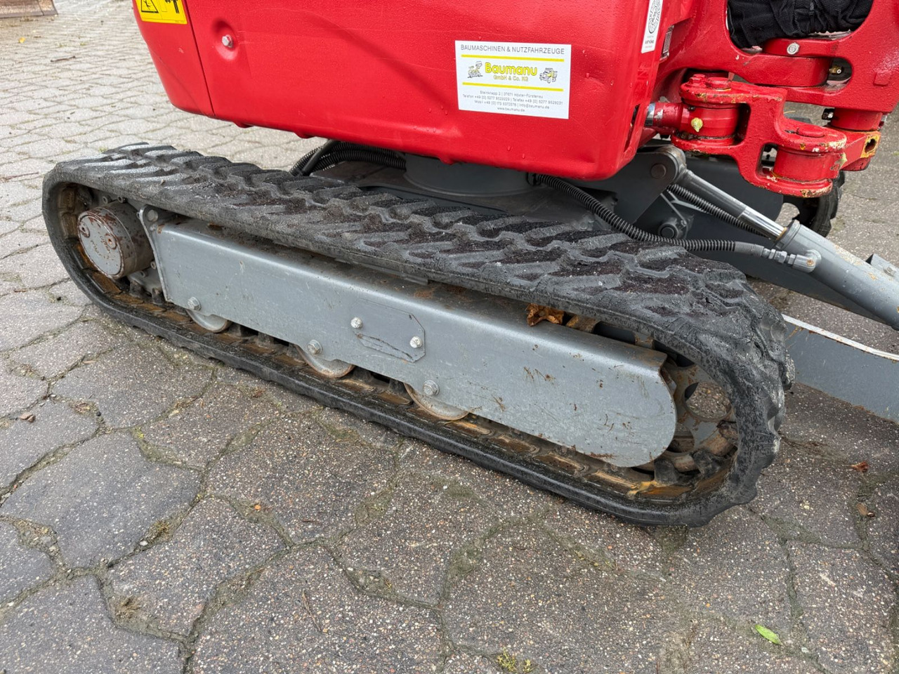 Takeuchi TB 210 R, Bj. 23, 370 BH, SW MS01, TL, GL - Minikotró: 5 kép. Takeuchi TB 210 R, Bj. 23, 370 BH, SW MS01, TL, GL - Minikotró: 5 kép.