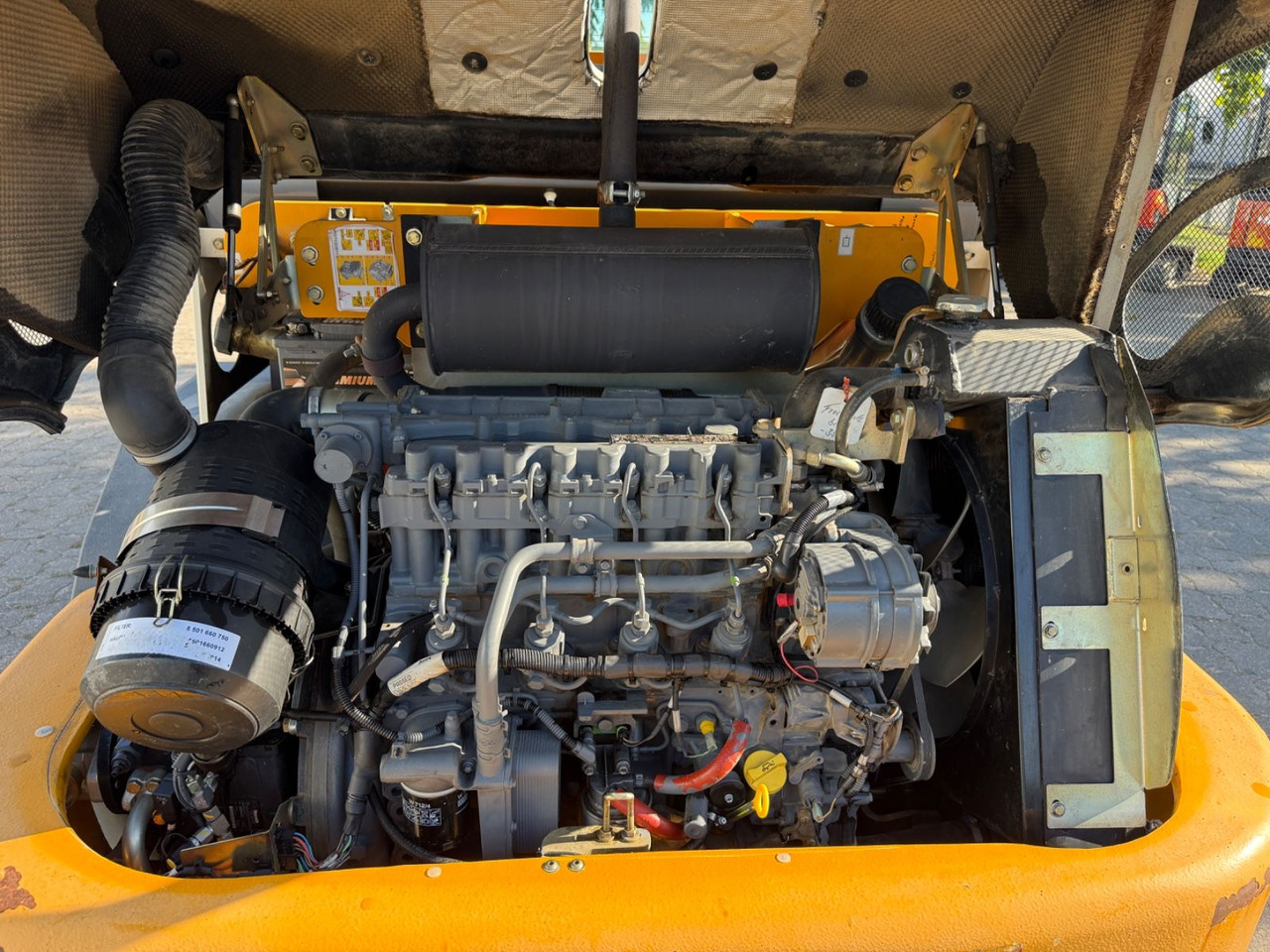 Gumikerekes homlokrakodó Terex TL 80 AS, BJ 14, 1750 BH, Kramer SWE, SK-Schaufe: 8 kép.