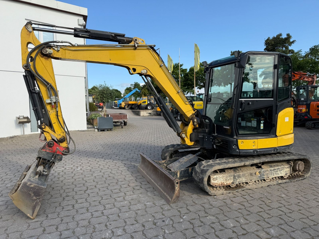 Yanmar SV 60-A, Bj 18, 2050 BH, Klima, MS03, TL - Minikotró: 1 kép. Yanmar SV 60-A, Bj 18, 2050 BH, Klima, MS03, TL - Minikotró: 1 kép.