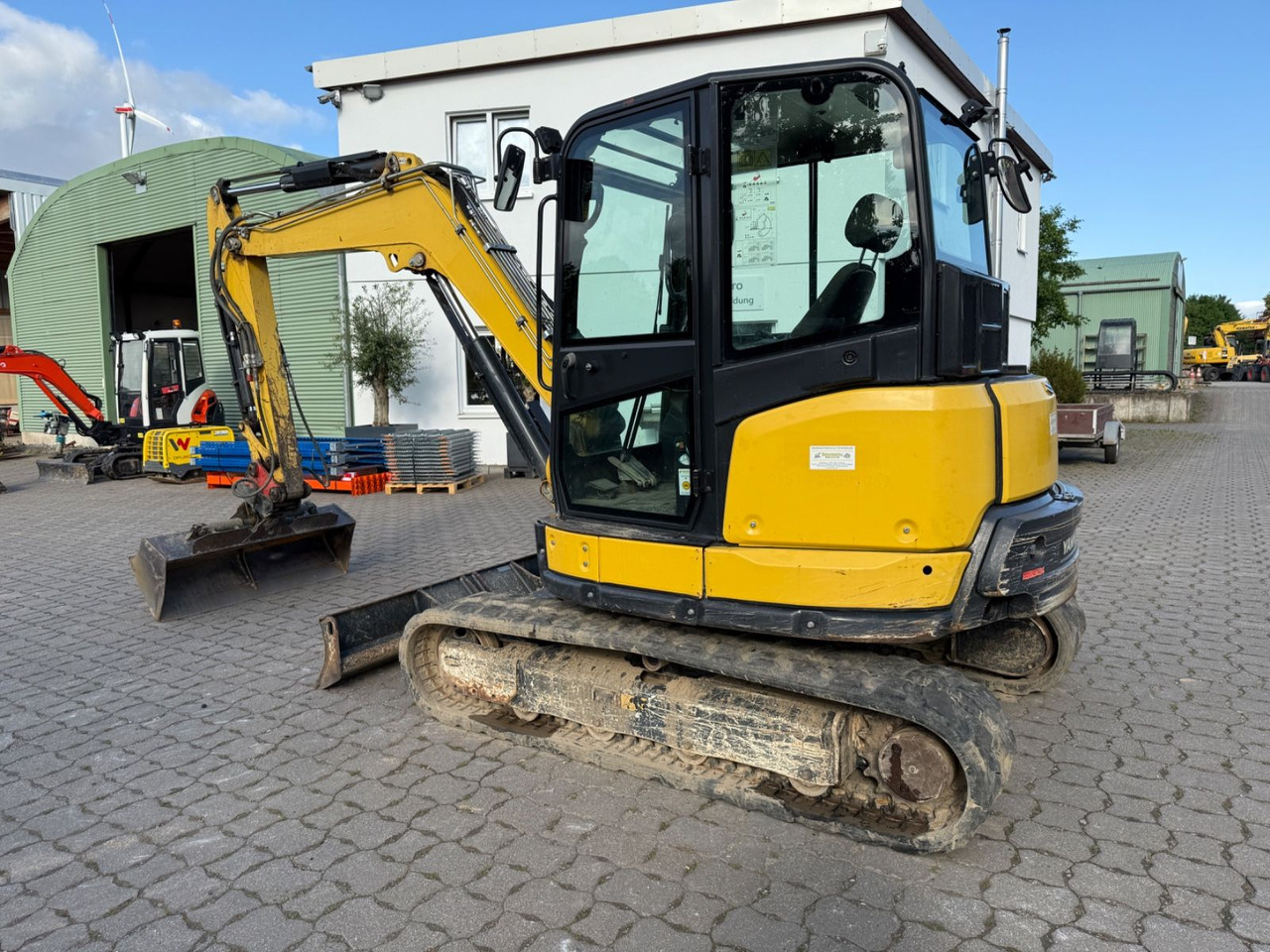 Yanmar SV 60-A, Bj 18, 2050 BH, Klima, MS03, TL - Minikotró: 4 kép. Yanmar SV 60-A, Bj 18, 2050 BH, Klima, MS03, TL - Minikotró: 4 kép.