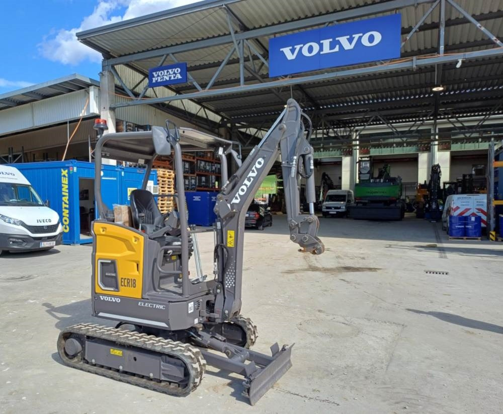 Volvo JECR18E Electric - Minikotró: 1 kép. Volvo JECR18E Electric - Minikotró: 1 kép.
