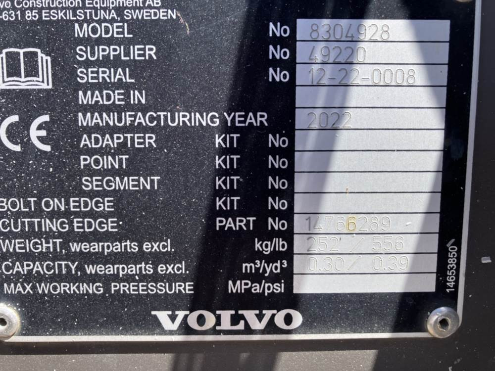 Volvo Tieflöffel mit Messer S50 - Kotrórakodó: 5 kép. Volvo Tieflöffel mit Messer S50 - Kotrórakodó: 5 kép.