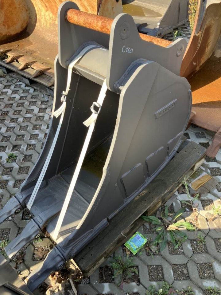 Volvo Tieflöffel mit Zähne S6 - Kotrórakodó: 4 kép. Volvo Tieflöffel mit Zähne S6 - Kotrórakodó: 4 kép.