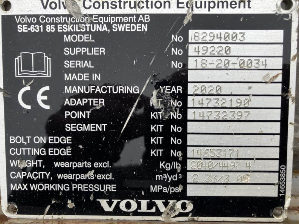Volvo Tieflöffel mit Zähnen S3 - Kotrórakodó: 4 kép. Volvo Tieflöffel mit Zähnen S3 - Kotrórakodó: 4 kép.