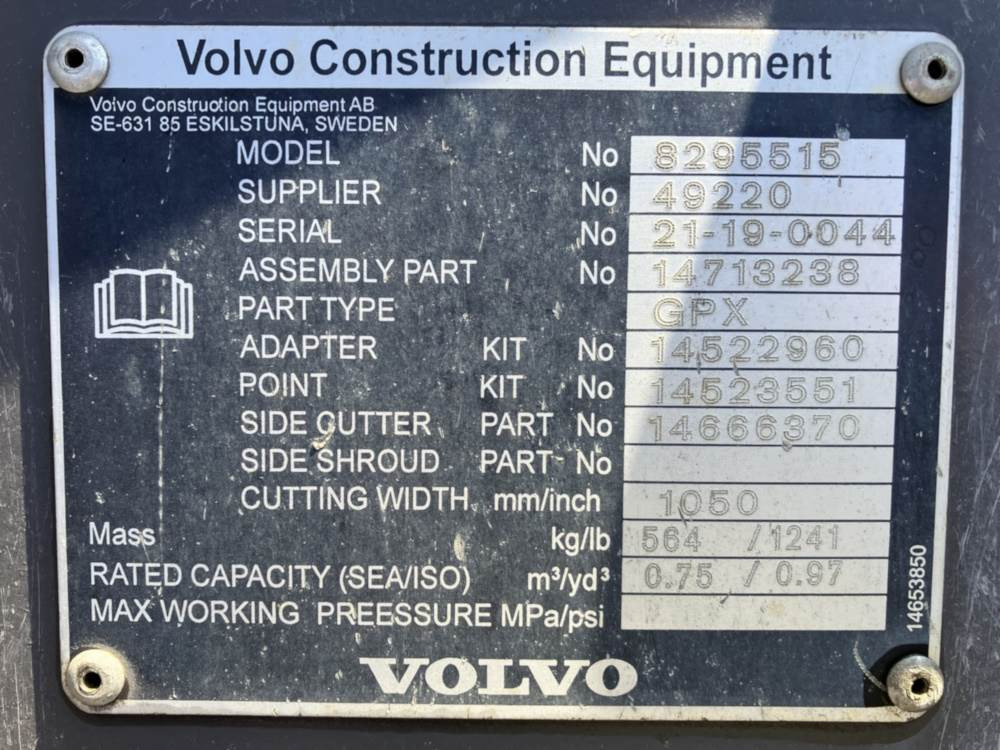 Volvo Tieflöffel mit Zähnen S60 - Kotrórakodó: 5 kép. Volvo Tieflöffel mit Zähnen S60 - Kotrórakodó: 5 kép.