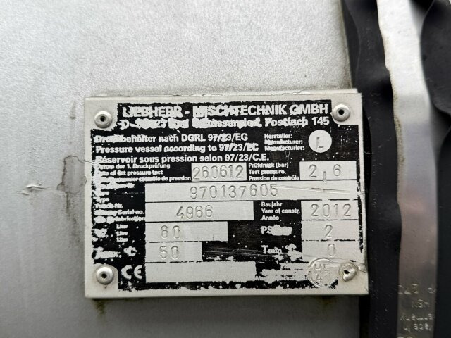 Müller-Mitteltal Liebherr Betonmischer Concrete Auflieger 10 m³ - Félpótkocsi: 4 kép. Müller-Mitteltal Liebherr Betonmischer Concrete Auflieger 10 m³ - Félpótkocsi: 4 kép.