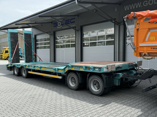 Goldhofer TU 4 EXPERT 4870 Tieflader Anhänger 44,8 T - Pótkocsi mélybölcsős: 1 kép. Goldhofer TU 4 EXPERT 4870 Tieflader Anhänger 44,8 T - Pótkocsi mélybölcsős: 1 kép.