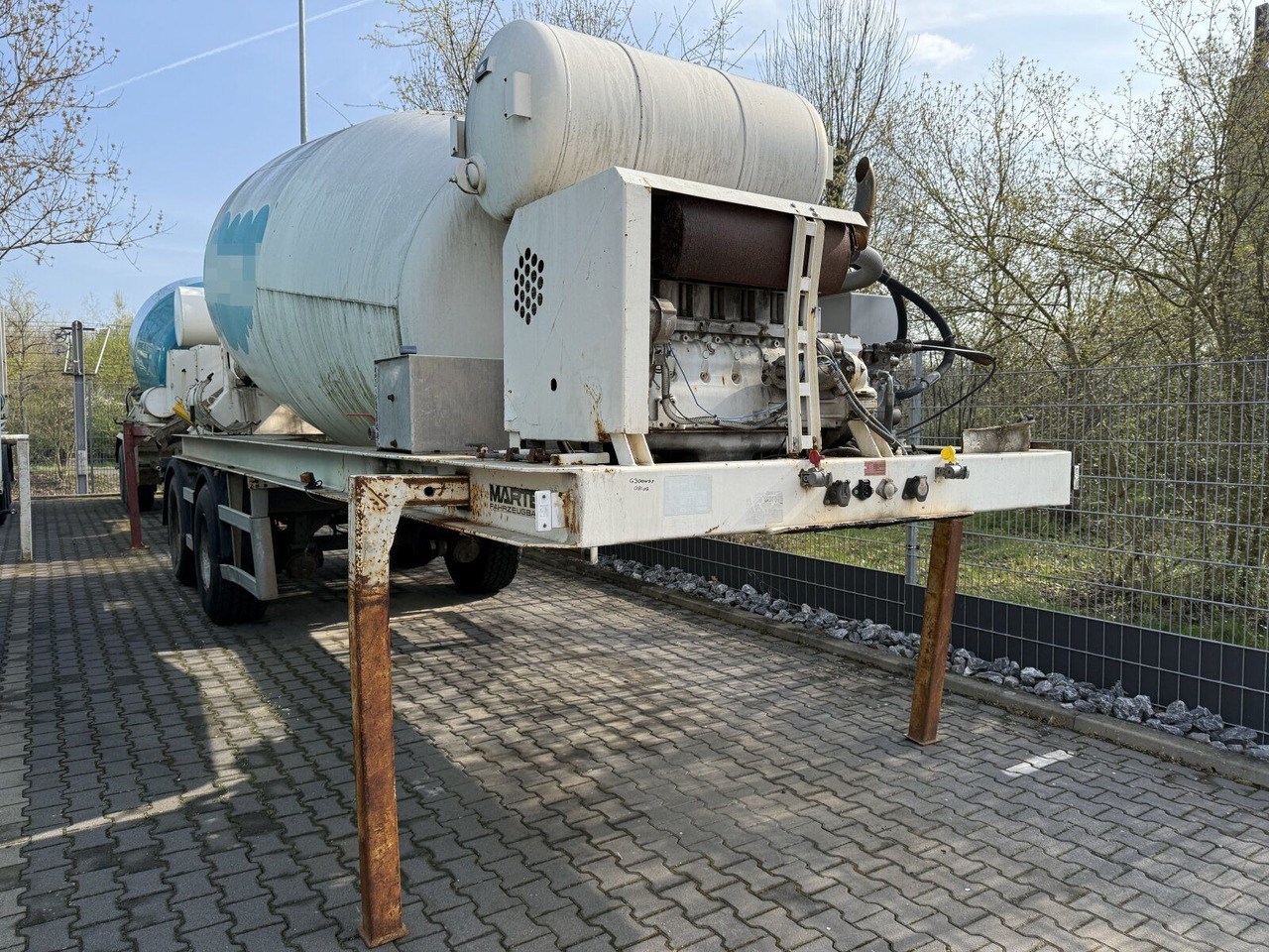 Intermix 10 m³ Betonmischer Auflieger mit Motor - Betonmixer: 1 kép. Intermix 10 m³ Betonmischer Auflieger mit Motor - Betonmixer: 1 kép.
