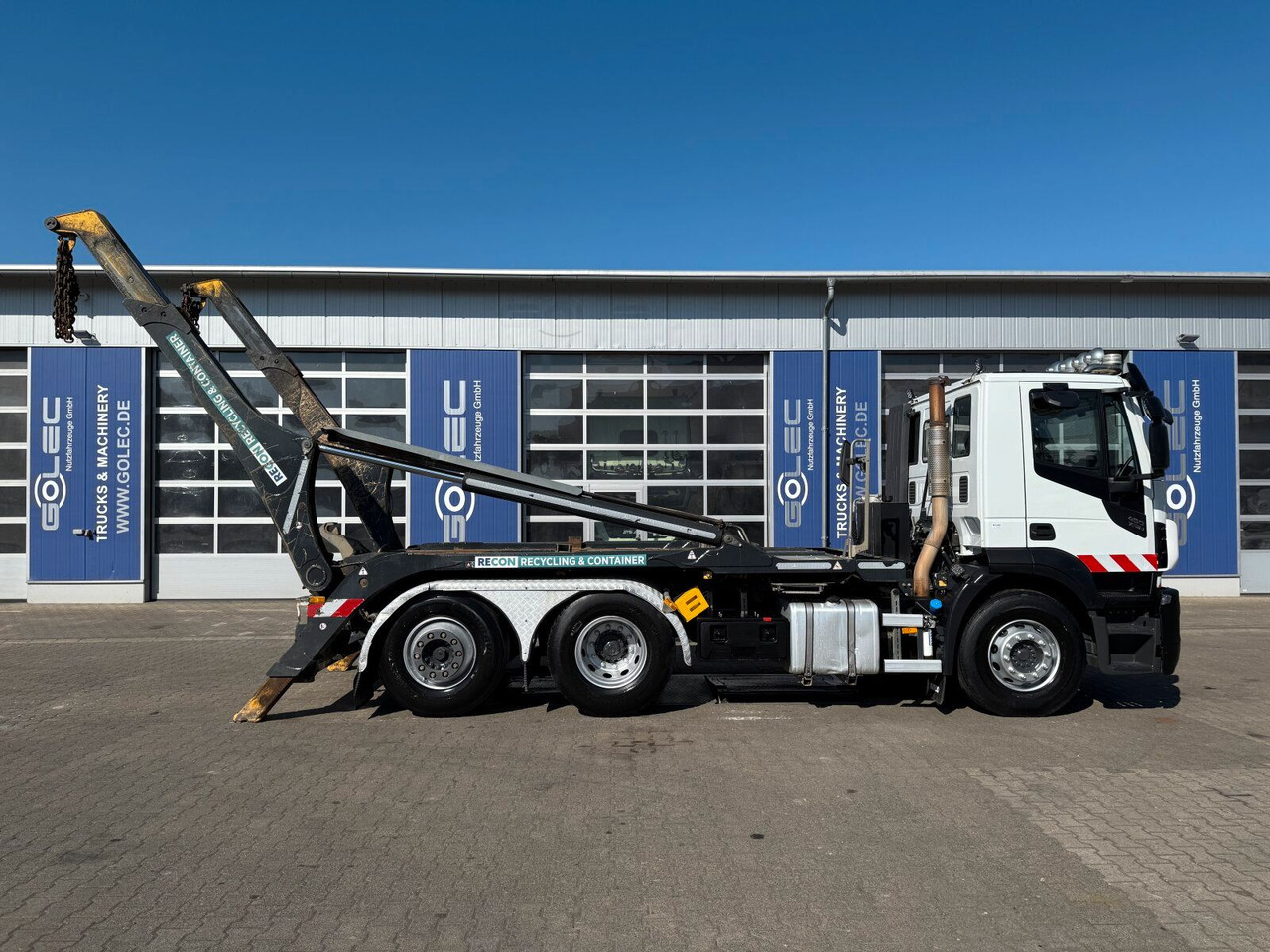 Iveco Stralis AD260 XWAY 6x2 Absetzkipper Palfinger - Billenőplatós teherautó: 4 kép. Iveco Stralis AD260 XWAY 6x2 Absetzkipper Palfinger - Billenőplatós teherautó: 4 kép.