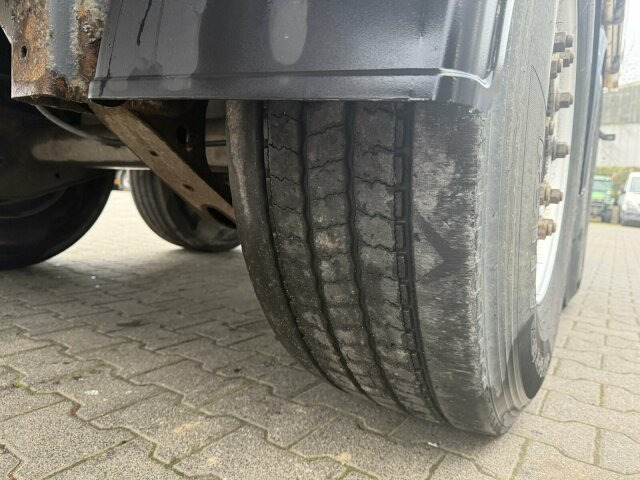 Kempf THKD 18 Tandem Kipper Anhänger 2 Achse - Pótkocsi billenőplatós: 4 kép. Kempf THKD 18 Tandem Kipper Anhänger 2 Achse - Pótkocsi billenőplatós: 4 kép.