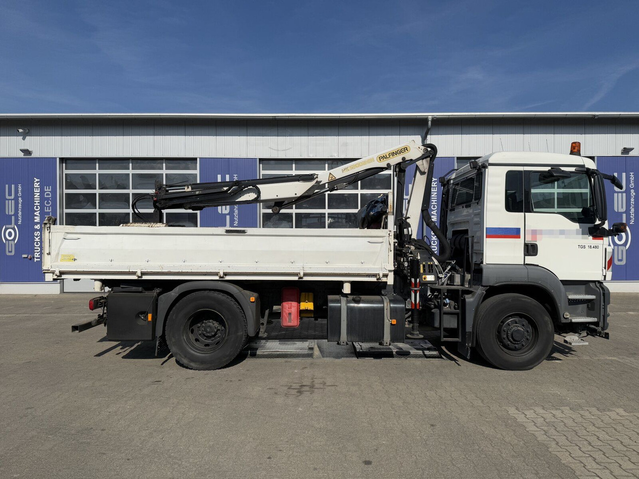 MAN TGS 18.480 4x4H Winter. Kipper Kran PALFINGER 12 - Darus autó: 3 kép. MAN TGS 18.480 4x4H Winter. Kipper Kran PALFINGER 12 - Darus autó: 3 kép.