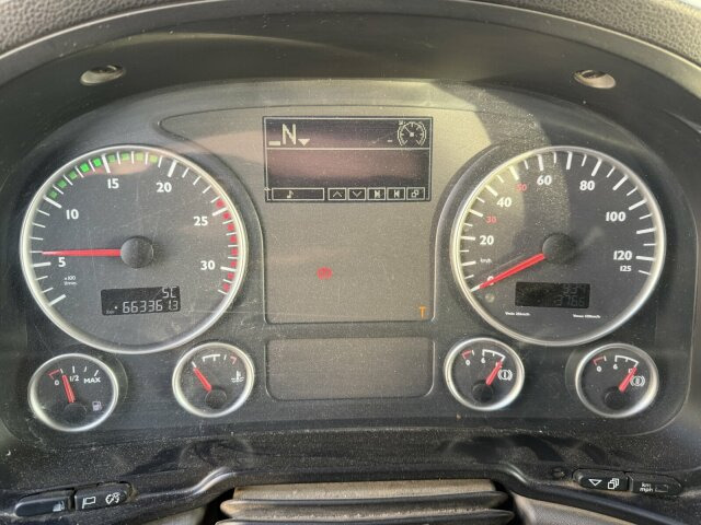 MAN TGS 26.400 6x6 MEILLER Kipper Schmitz EURO 5 - Billenőplatós teherautó: 3 kép. MAN TGS 26.400 6x6 MEILLER Kipper Schmitz EURO 5 - Billenőplatós teherautó: 3 kép.