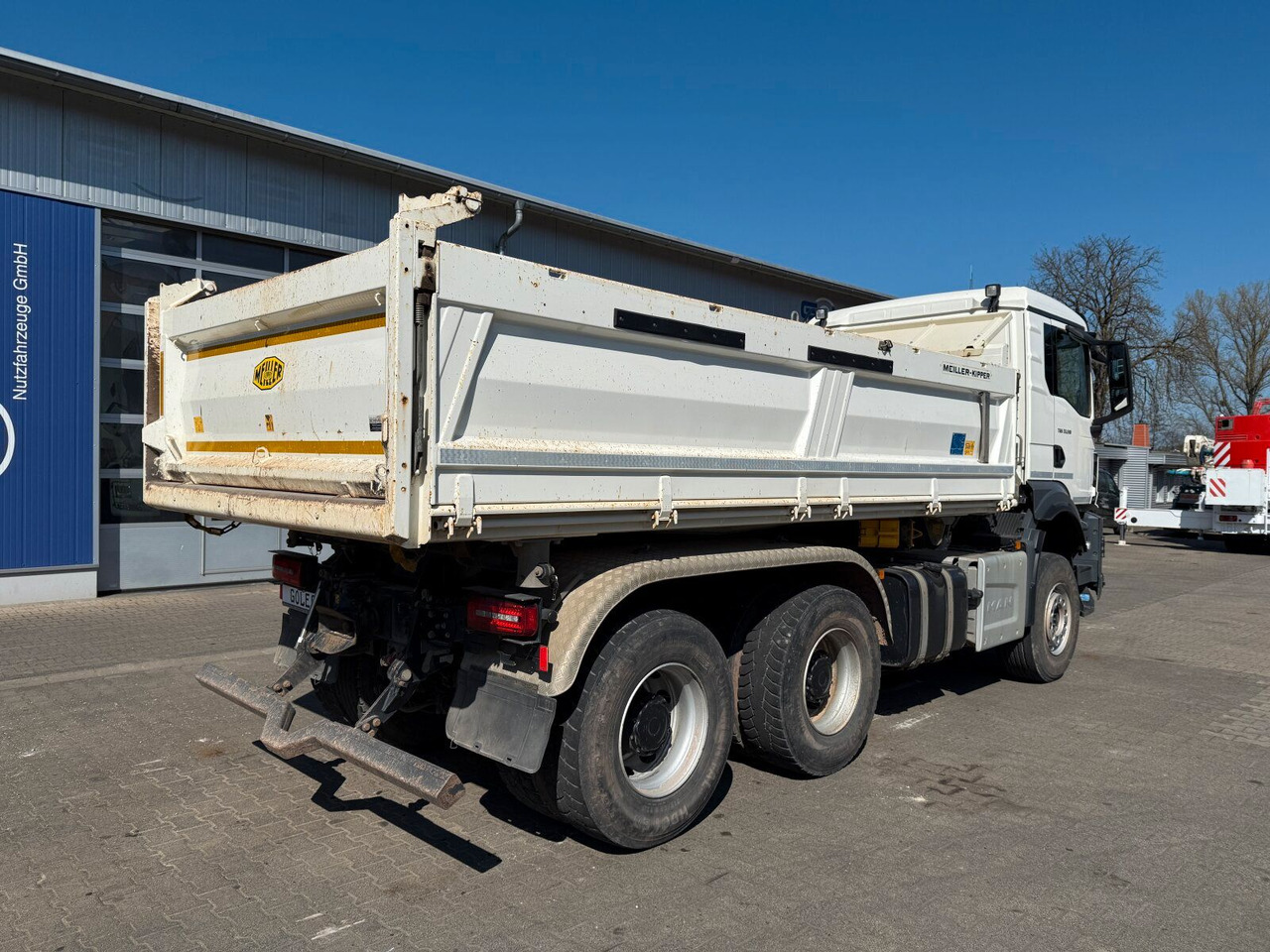MAN TGS 33.510 6x4 Euro 6 MEILLER Kipper Bordmatic - Billenőplatós teherautó: 5 kép. MAN TGS 33.510 6x4 Euro 6 MEILLER Kipper Bordmatic - Billenőplatós teherautó: 5 kép.