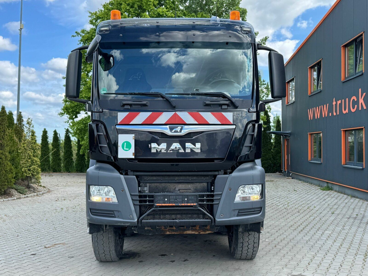 MAN TGS 35.460 8x6 BB Muldenkipper Meiller - Konténerszállító: 3 kép. MAN TGS 35.460 8x6 BB Muldenkipper Meiller - Konténerszállító: 3 kép.