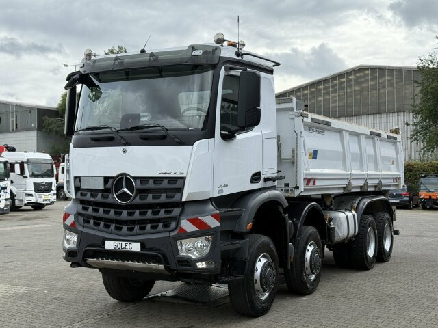 Mercedes-Benz 4145 8x8 Meiler Dreiseitenkipper Bordmatik - Billenőplatós teherautó: 1 kép. Mercedes-Benz 4145 8x8 Meiler Dreiseitenkipper Bordmatik - Billenőplatós teherautó: 1 kép.