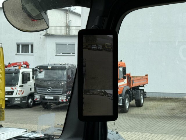 Mercedes-Benz ACTROS 2543 6x2 Wechselaufbau BDF AHK 2 Betten - Cserefelépítményes teherautó: 5 kép. Mercedes-Benz ACTROS 2543 6x2 Wechselaufbau BDF AHK 2 Betten - Cserefelépítményes teherautó: 5 kép.