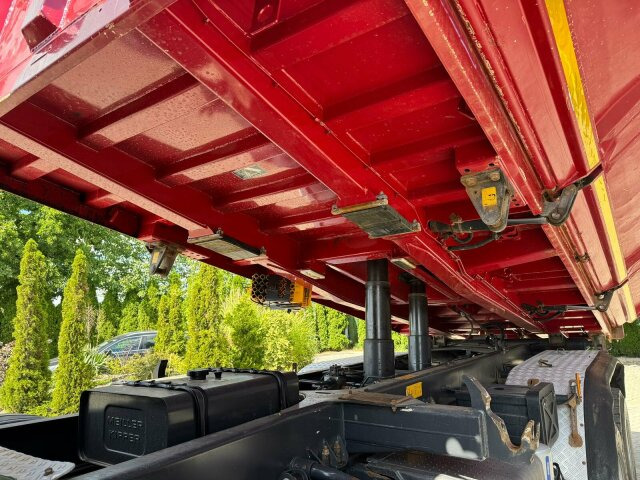 Mercedes-Benz ACTROS 4144 8x6 EURO5 Kipper mit Bordmatik - Billenőplatós teherautó: 4 kép. Mercedes-Benz ACTROS 4144 8x6 EURO5 Kipper mit Bordmatik - Billenőplatós teherautó: 4 kép.