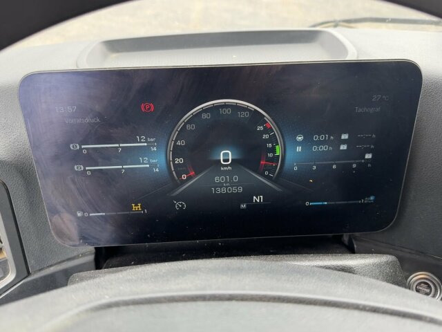 Mercedes-Benz AROCS 4145 8x8 Meiller Muldenkipper - Billenőplatós teherautó: 3 kép. Mercedes-Benz AROCS 4145 8x8 Meiller Muldenkipper - Billenőplatós teherautó: 3 kép.