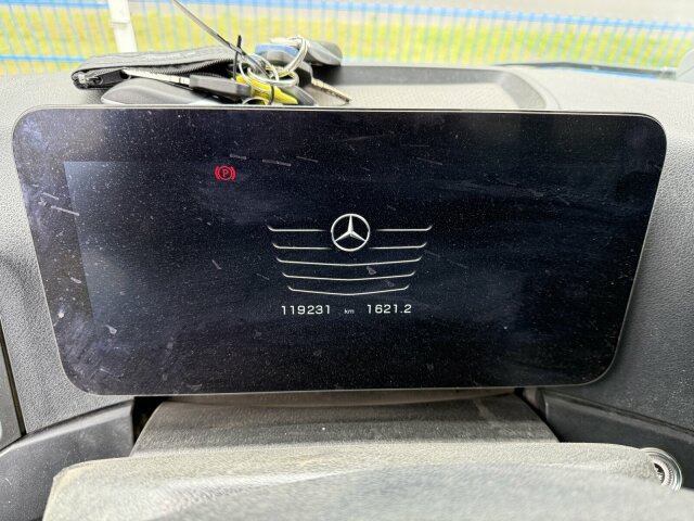 Mercedes-Benz AROCS 4145 8x8 Meiller Muldenkipper - Billenőplatós teherautó: 3 kép. Mercedes-Benz AROCS 4145 8x8 Meiller Muldenkipper - Billenőplatós teherautó: 3 kép.