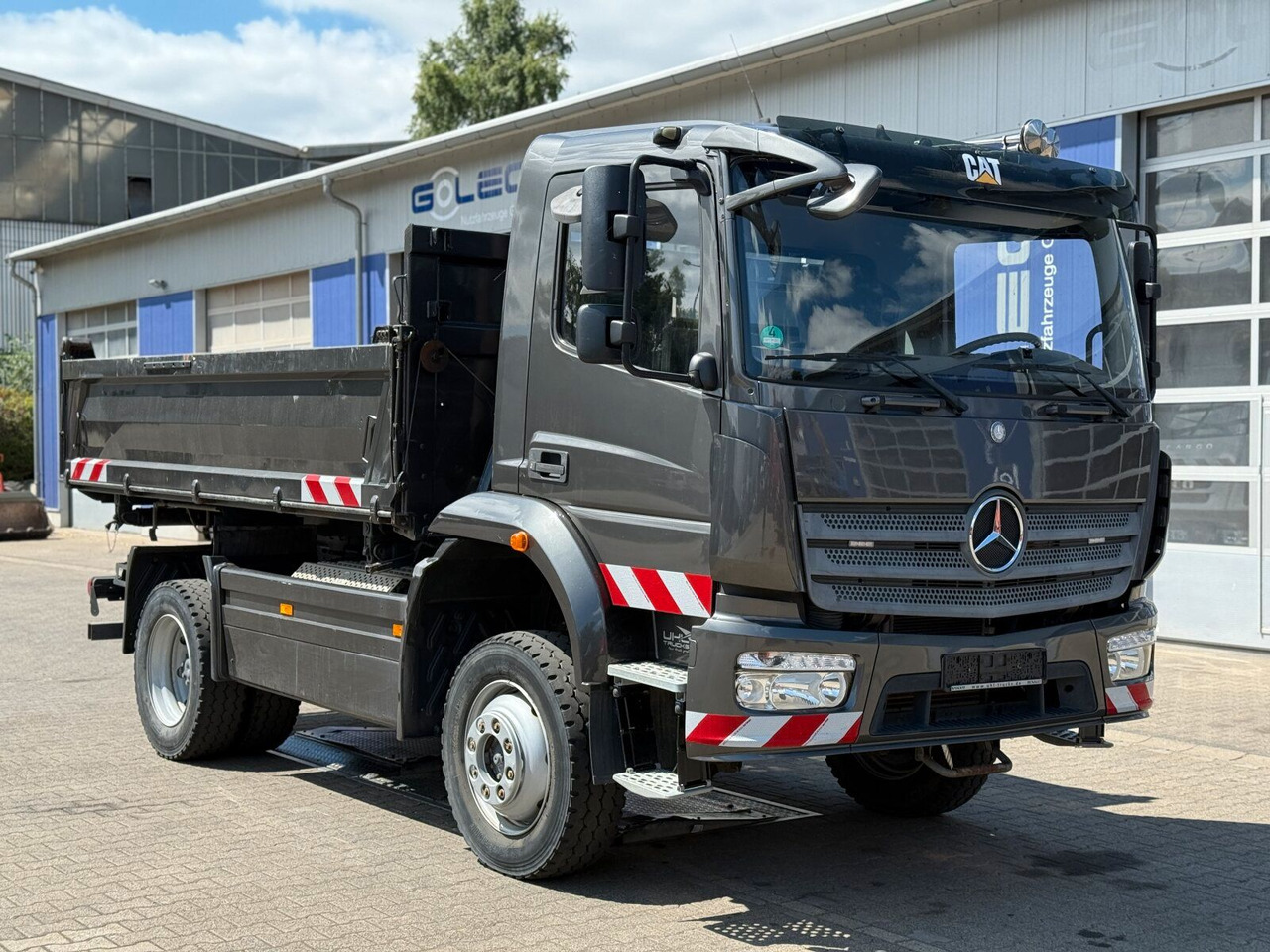 Mercedes-Benz ATEGO 1530 4x4 Euro 6 Meiller Kipper - Billenőplatós teherautó: 1 kép. Mercedes-Benz ATEGO 1530 4x4 Euro 6 Meiller Kipper - Billenőplatós teherautó: 1 kép.