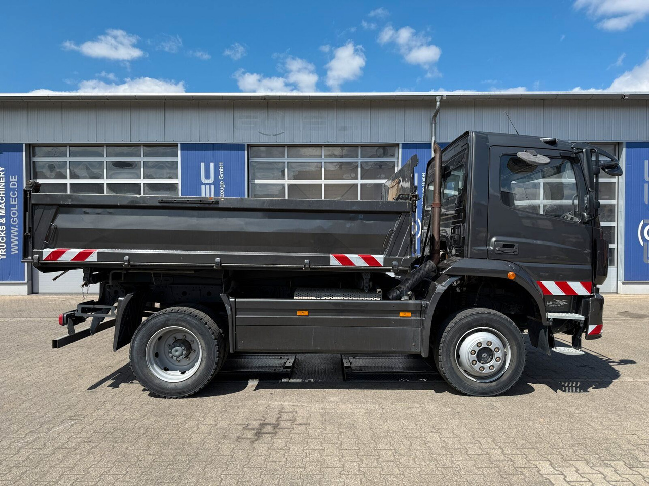 Mercedes-Benz ATEGO 1530 4x4 Euro 6 Meiller Kipper - Billenőplatós teherautó: 3 kép. Mercedes-Benz ATEGO 1530 4x4 Euro 6 Meiller Kipper - Billenőplatós teherautó: 3 kép.