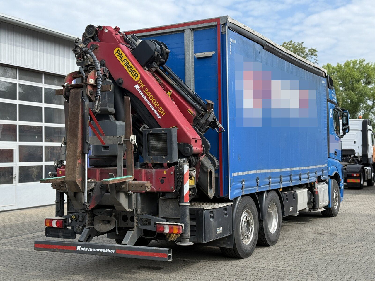Mercedes-Benz Actros 6x2 Pritsche Kran Palfinger PK34002 + JIB - Ponyvás teherautó, Darus autó: 3 kép. Mercedes-Benz Actros 6x2 Pritsche Kran Palfinger PK34002 + JIB - Ponyvás teherautó, Darus autó: 3 kép.