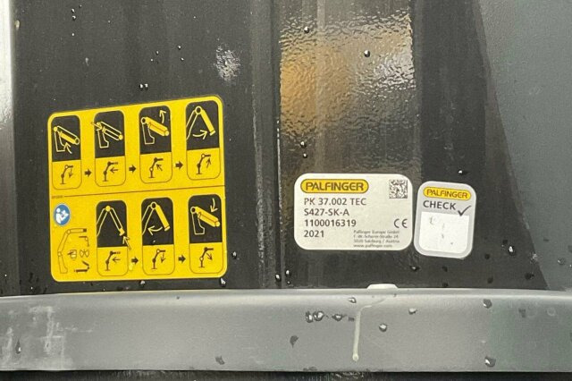 Mercedes-Benz Arocs 3253 8x4 Abrollkipper Kran Palfinger 37002 - Horgos rakodó teherautó, Darus autó: 4 kép. Mercedes-Benz Arocs 3253 8x4 Abrollkipper Kran Palfinger 37002 - Horgos rakodó teherautó, Darus autó: 4 kép.