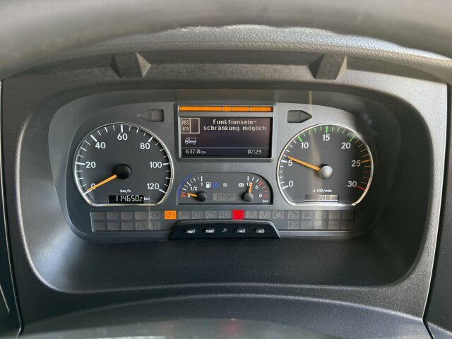 Mercedes-Benz Atego 1324 4x2 Kehrmaschine Viajet 6R/L - Utcaseprő gép: 4 kép. Mercedes-Benz Atego 1324 4x2 Kehrmaschine Viajet 6R/L - Utcaseprő gép: 4 kép.