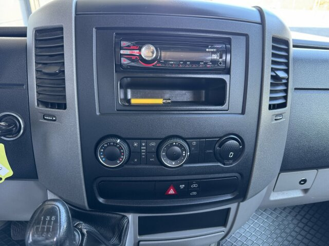 Mercedes-Benz Sprinter MB TV-Fzg mit Rausch Inspektion Einheit - Szippantós autó: 3 kép. Mercedes-Benz Sprinter MB TV-Fzg mit Rausch Inspektion Einheit - Szippantós autó: 3 kép.