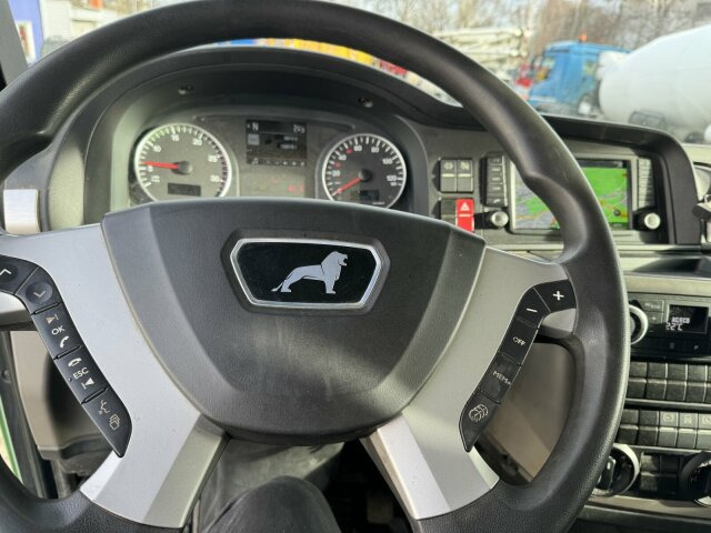 MAN TGS 18.510 4x4 SZM - Kipphyd. Blatt Luft - Nyergesvontató: 5 kép. MAN TGS 18.510 4x4 SZM - Kipphyd. Blatt Luft - Nyergesvontató: 5 kép.