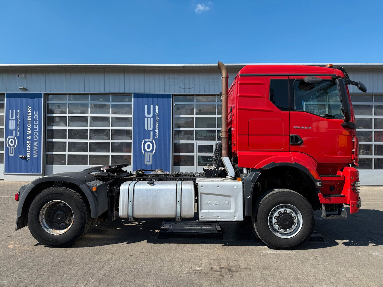 MAN TGS 18.510 4x4 SZM - Kipphyd. Blatt Luft Pritard - Nyergesvontató: 2 kép. MAN TGS 18.510 4x4 SZM - Kipphyd. Blatt Luft Pritard - Nyergesvontató: 2 kép.