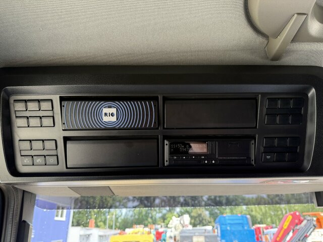 MAN TGS 18.520 4x4 SZM - Kipphyd. Blatt Luft Pritard - Nyergesvontató: 4 kép. MAN TGS 18.520 4x4 SZM - Kipphyd. Blatt Luft Pritard - Nyergesvontató: 4 kép.