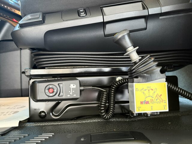 Mercedes-Benz ACTROS 1846 4x4 HAD Eur 6 Kipphydraulik Retarder - Nyergesvontató: 5 kép. Mercedes-Benz ACTROS 1846 4x4 HAD Eur 6 Kipphydraulik Retarder - Nyergesvontató: 5 kép.