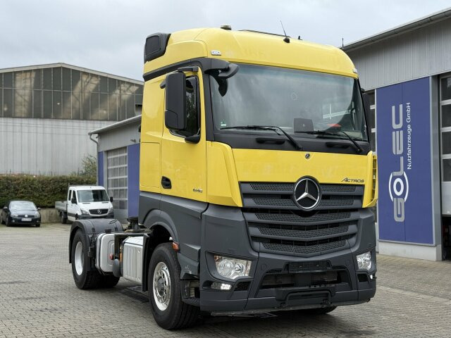 Mercedes-Benz ACTROS 1846 4x4 HAD Eur 6 Kipphydraulik Retarder - Nyergesvontató: 1 kép. Mercedes-Benz ACTROS 1846 4x4 HAD Eur 6 Kipphydraulik Retarder - Nyergesvontató: 1 kép.