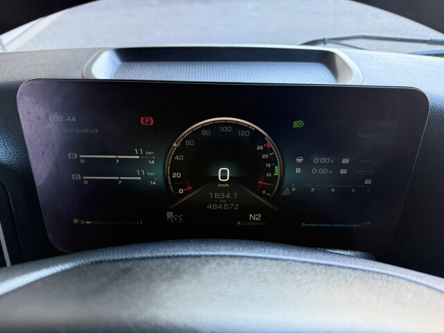 Mercedes-Benz ACTROS 1846 4x4 HAD Eur 6 Kipphydraulik Retarder - Nyergesvontató: 2 kép. Mercedes-Benz ACTROS 1846 4x4 HAD Eur 6 Kipphydraulik Retarder - Nyergesvontató: 2 kép.