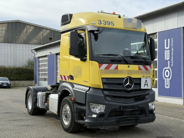Mercedes-Benz ACTROS 1846 4x4 HAD Euro 6 Kipphydraulik - Nyergesvontató: 1 kép. Mercedes-Benz ACTROS 1846 4x4 HAD Euro 6 Kipphydraulik - Nyergesvontató: 1 kép.