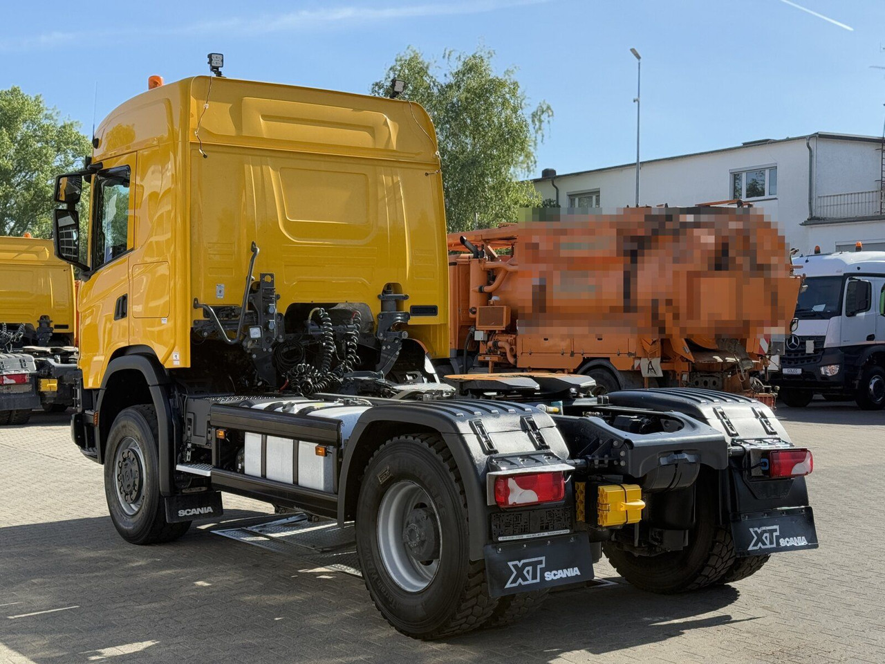 Scania G450 XT 4x4 Euro 6 SZM Kipphydraulik Blatt/ Luft - Nyergesvontató: 5 kép. Scania G450 XT 4x4 Euro 6 SZM Kipphydraulik Blatt/ Luft - Nyergesvontató: 5 kép.