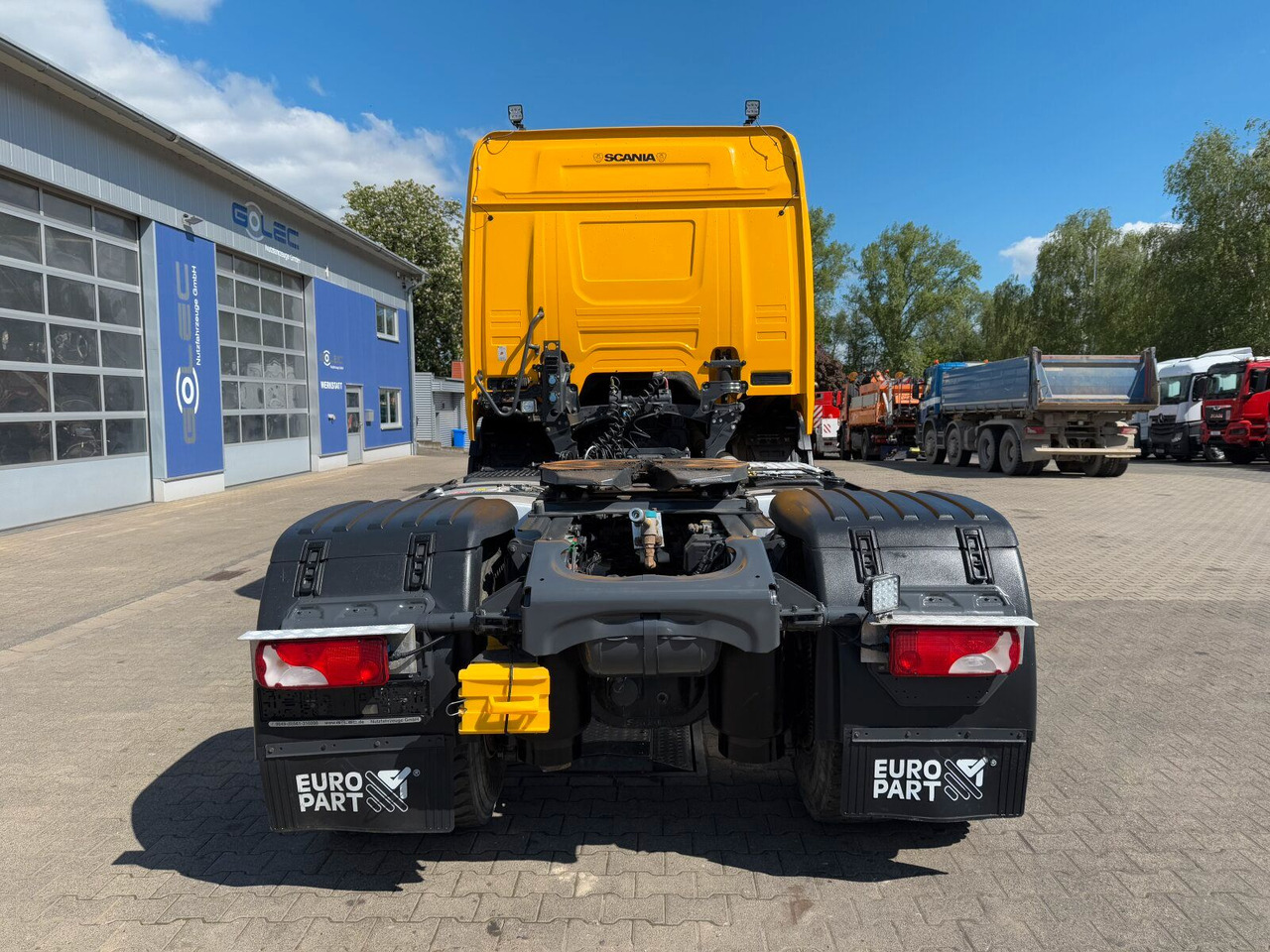 Scania G450 XT 4x4 Euro 6 SZM Kipphydraulik Blatt/ Luft - Nyergesvontató: 4 kép. Scania G450 XT 4x4 Euro 6 SZM Kipphydraulik Blatt/ Luft - Nyergesvontató: 4 kép.