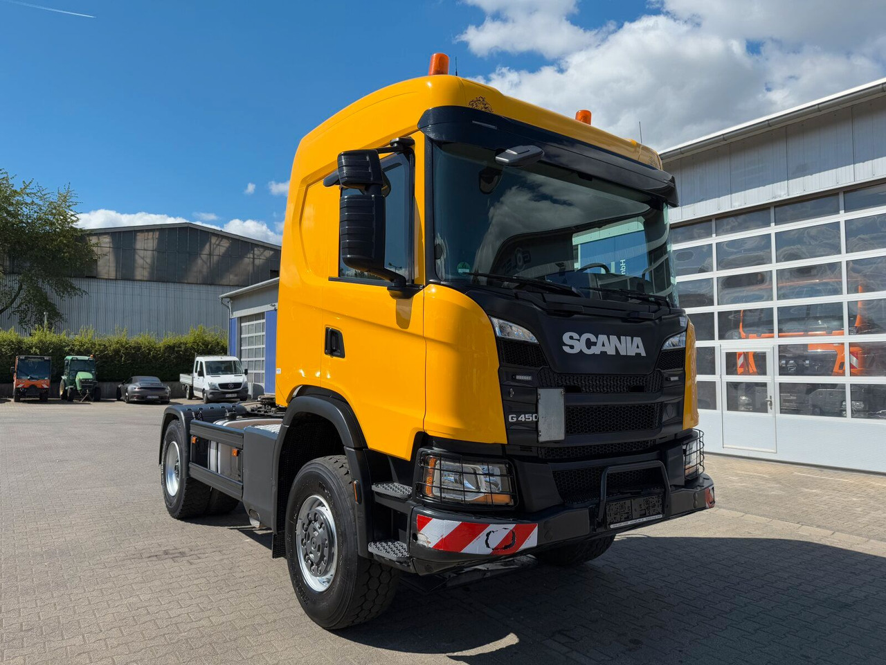 Scania G450 XT 4x4 Euro 6 SZM Kipphydraulik Blatt/ Luft - Nyergesvontató: 1 kép. Scania G450 XT 4x4 Euro 6 SZM Kipphydraulik Blatt/ Luft - Nyergesvontató: 1 kép.