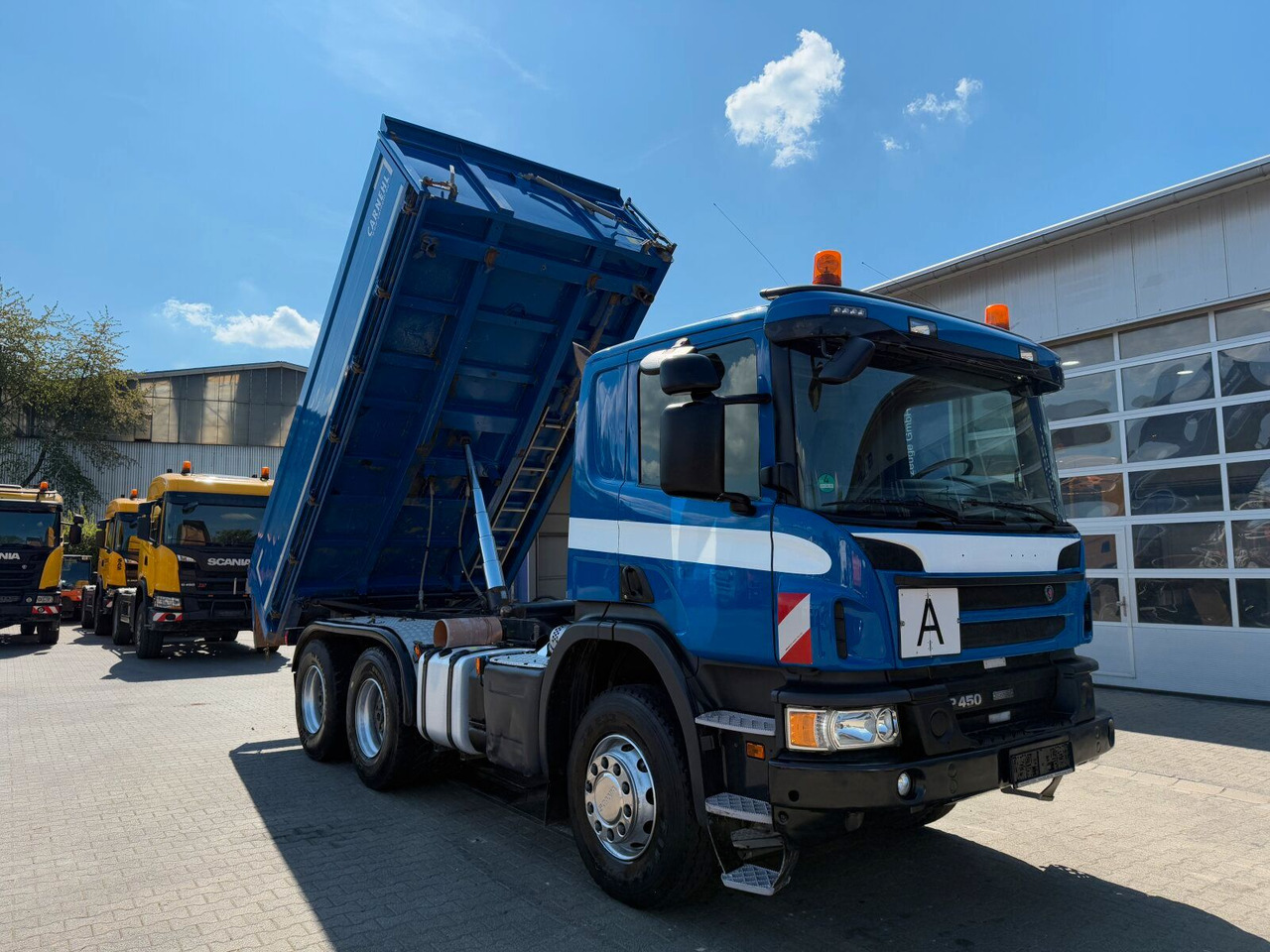 Scania P 450 6x4 Dreiseitenkipper DAUTEL - Billenőplatós teherautó: 2 kép. Scania P 450 6x4 Dreiseitenkipper DAUTEL - Billenőplatós teherautó: 2 kép.