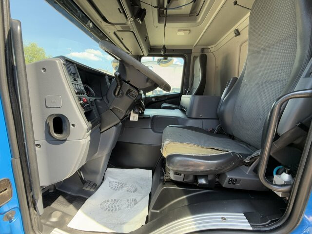 Scania P 450 6x4 Dreiseitenkipper DAUTEL - Billenőplatós teherautó: 4 kép. Scania P 450 6x4 Dreiseitenkipper DAUTEL - Billenőplatós teherautó: 4 kép.